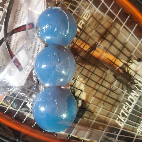 Ektelon 900 Power Level Racquet Ball Pack Set w/ Balls, Eye guard & Racket NIP - Picture 6 of 9